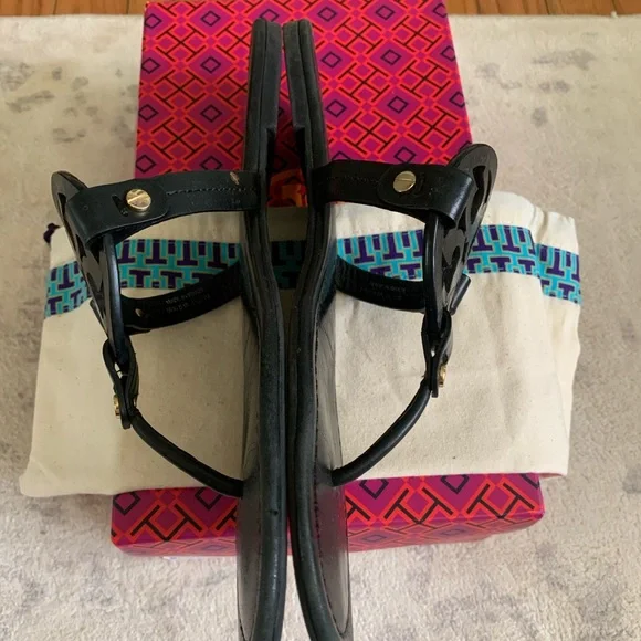 Tory Burch Black Logo Thong Sandals - Picture 6 of 13